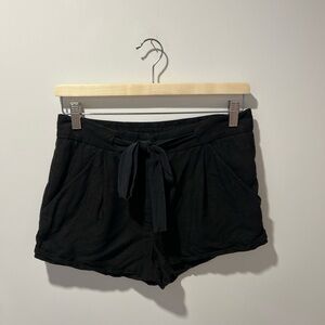 Wilfred High Waist Black Women's Linen Shorts size 2